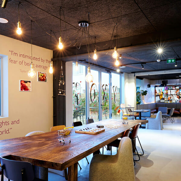 MOXY HOTELS, l'enseigne lifestyle du groupe Marriott